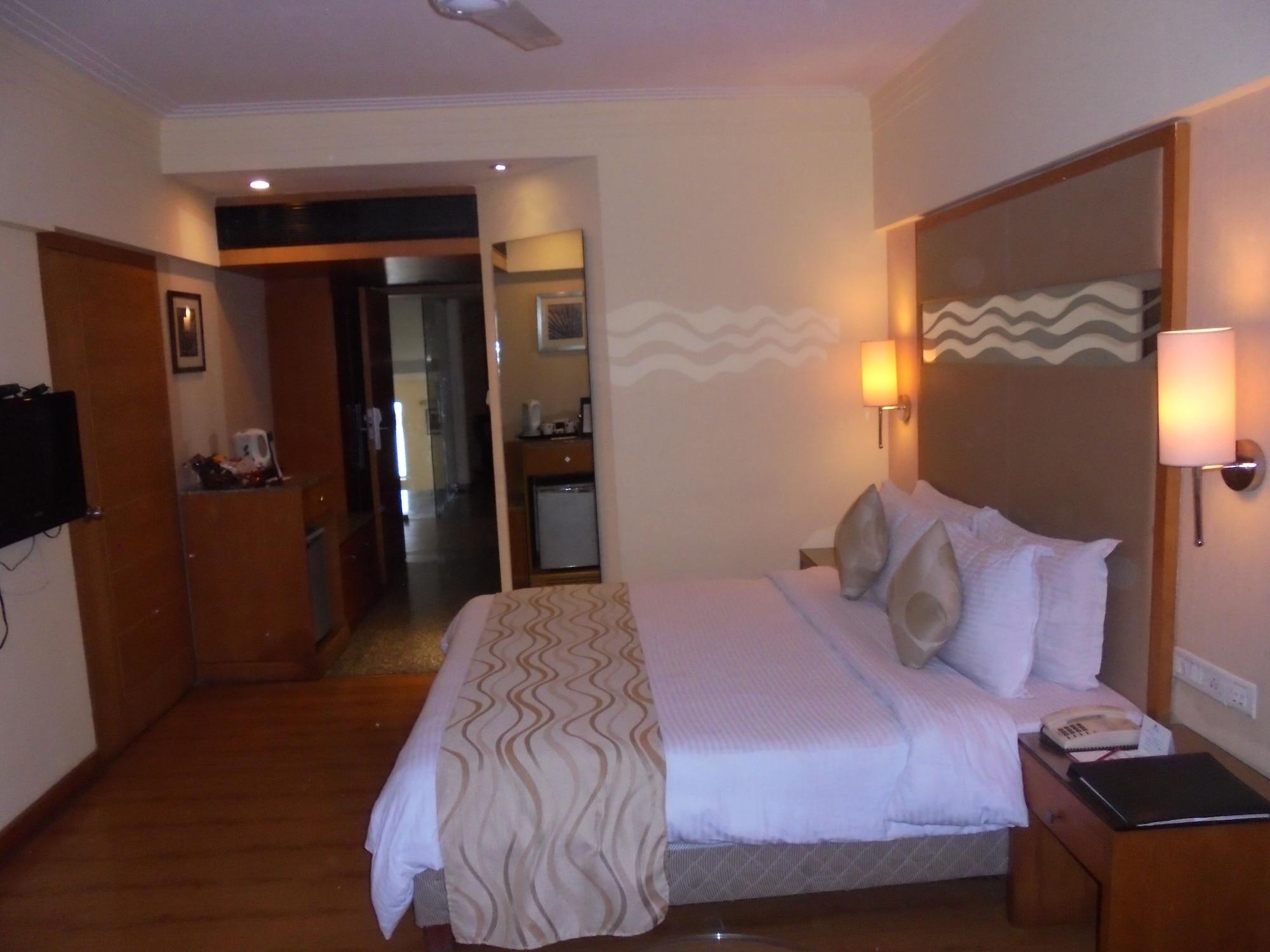Lords Plaza Ankleshwar Hotel Exterior photo